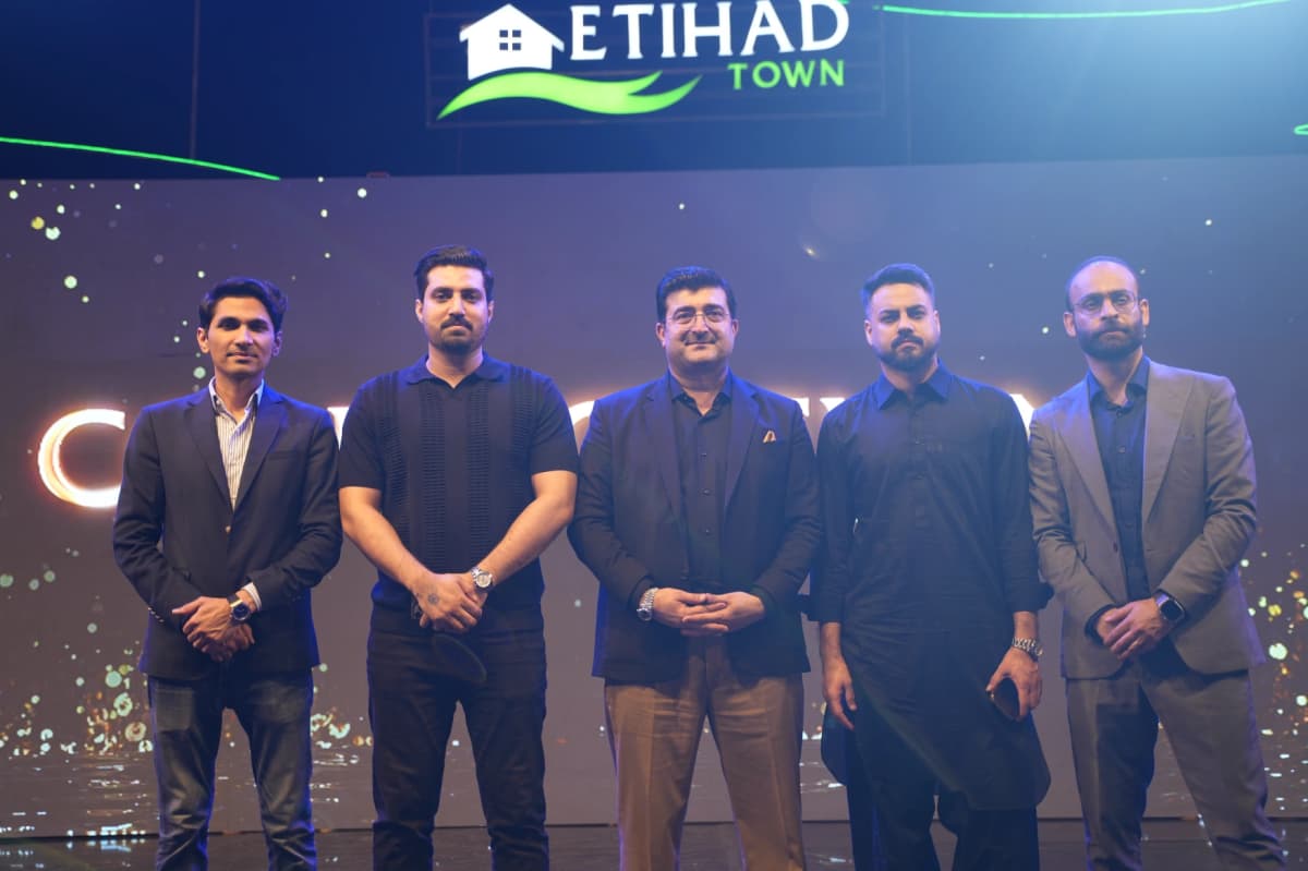 CLAN x ETIHAD Connect Event gallery 3
