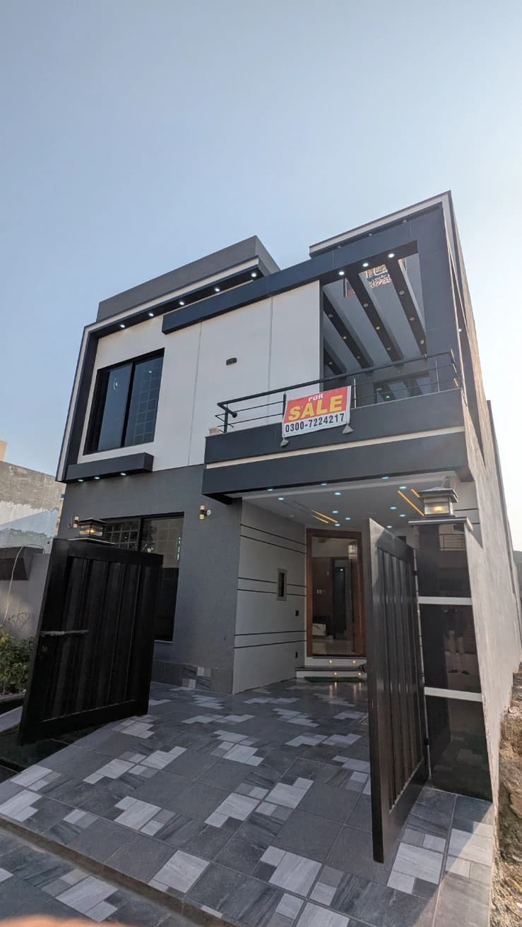 Luxury Homes - 5 Marla gallery 5